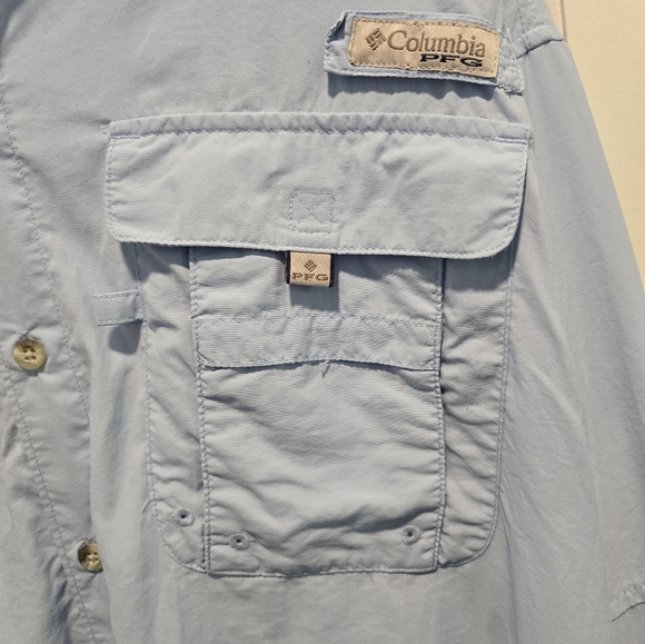 Columbia Men's Lightweight Button Up - Picture 4 of 4